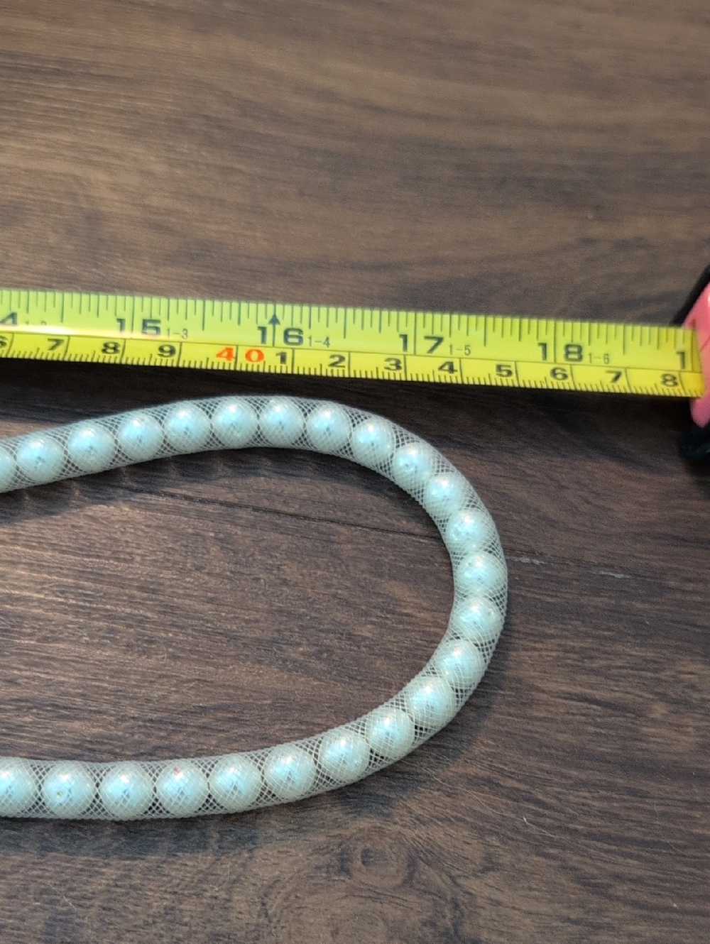 Delicate Pearl Necklace for Women - Picture 3 of 4